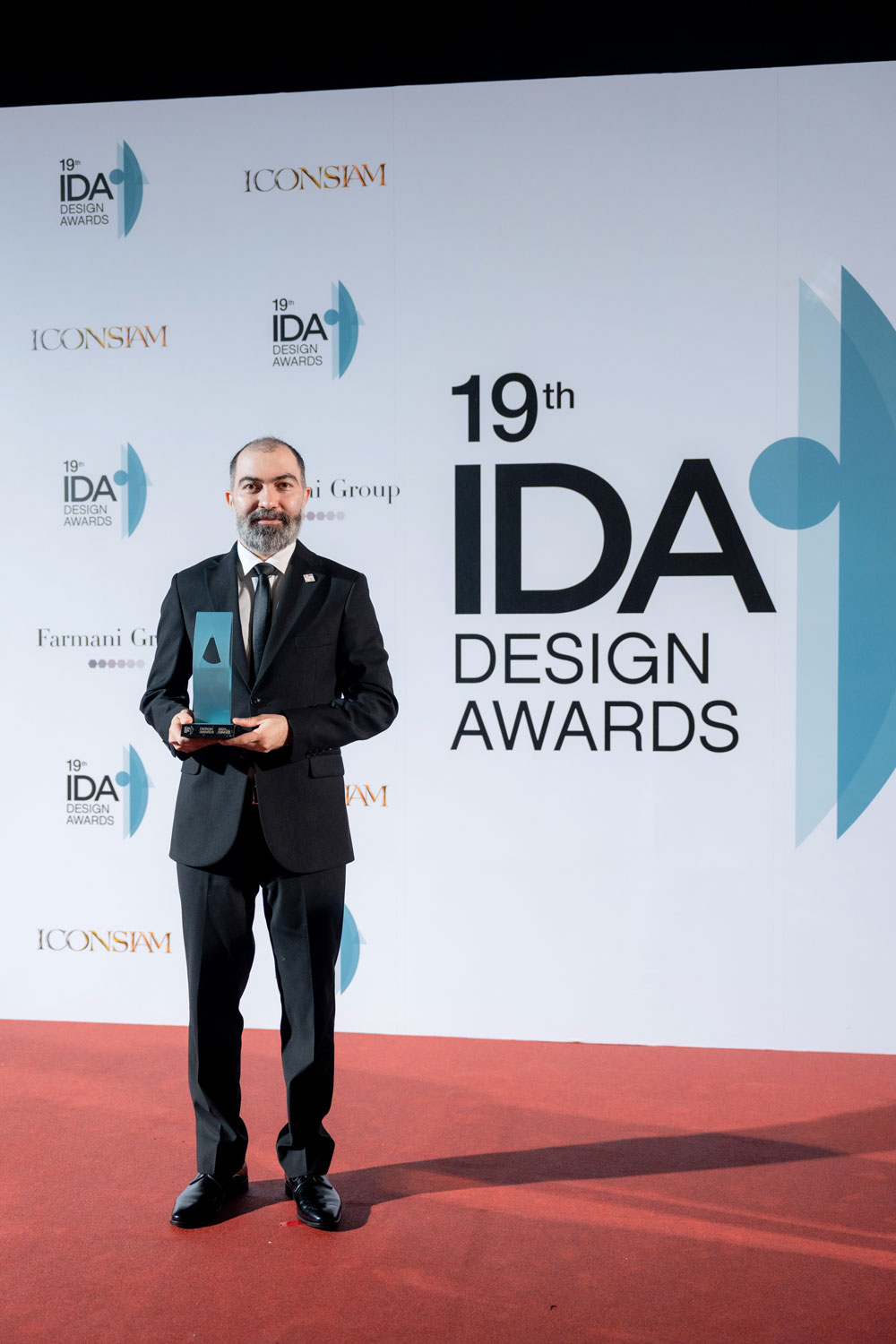 Soroush Doustvandi, Arezou Barzegar,