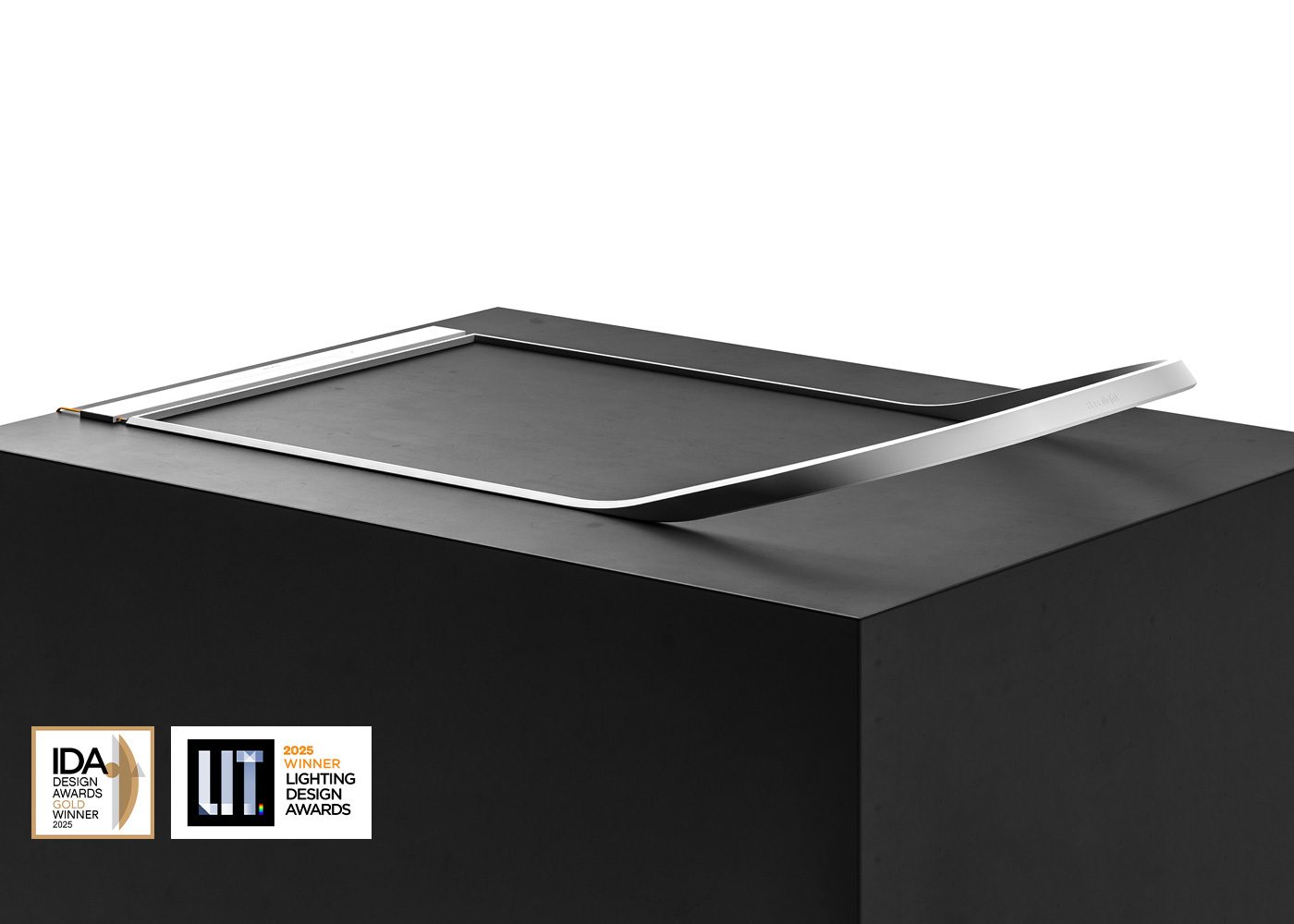 Embrace lighting Design by : Soroush Doustvandi, Arezou Barzegar